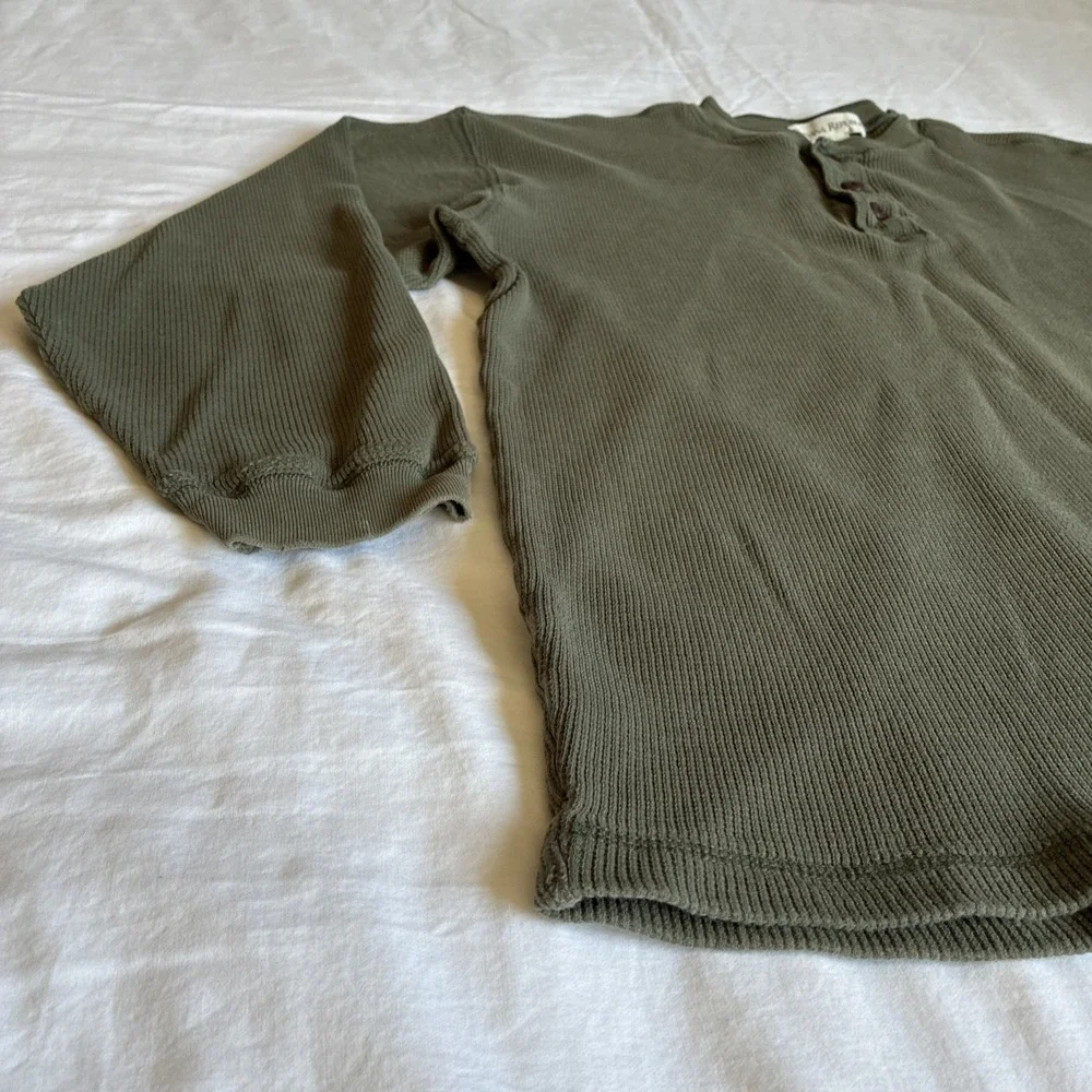 Banana Republic Shirt Mens L Waffle Knit Thermal Henley Long Sleeve Y2K Cotton